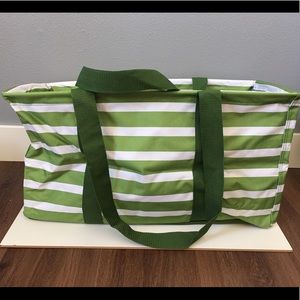 Thirty One Large Utility tote